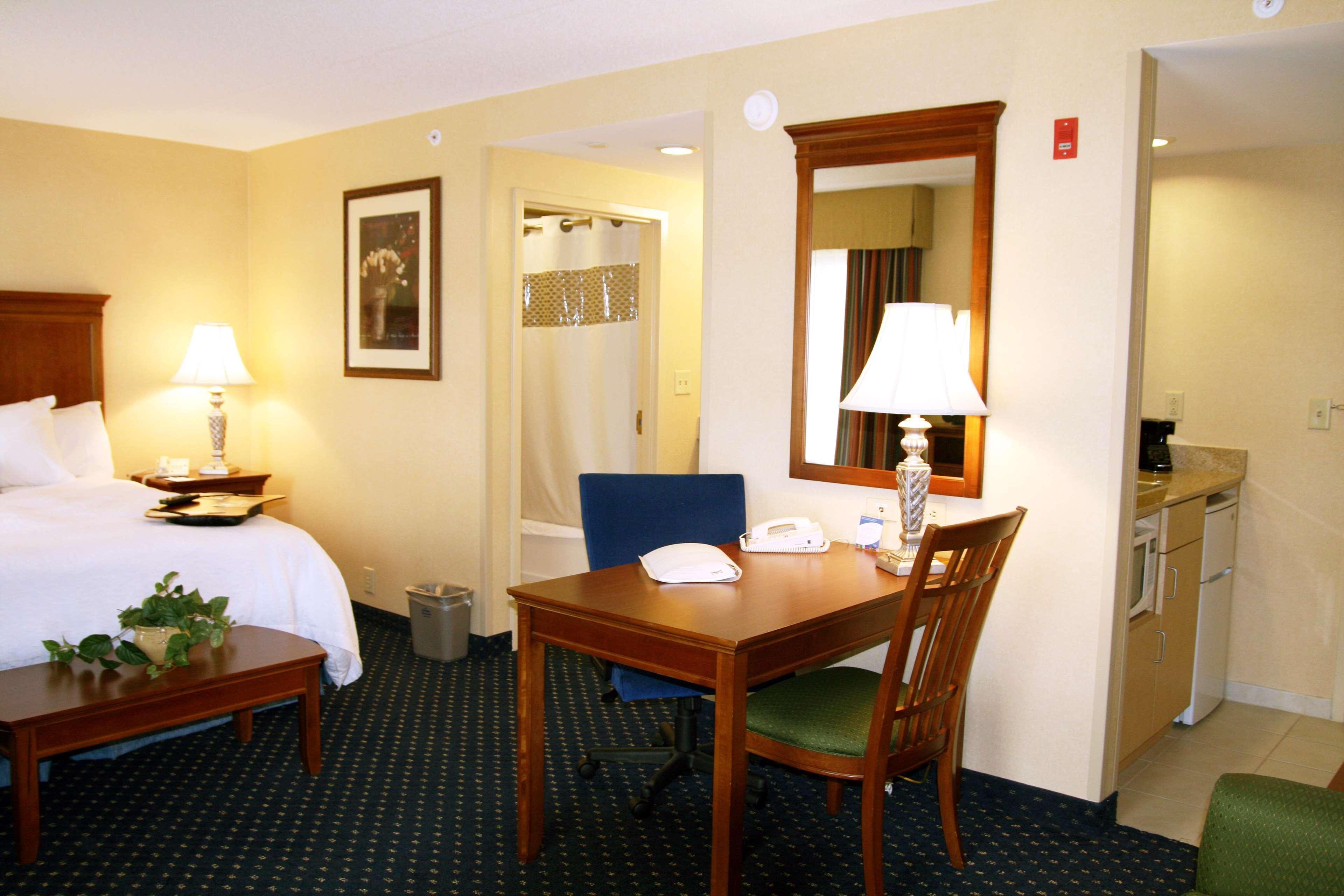 Hampton Inn And Suites Fredericksburg South Δωμάτιο φωτογραφία